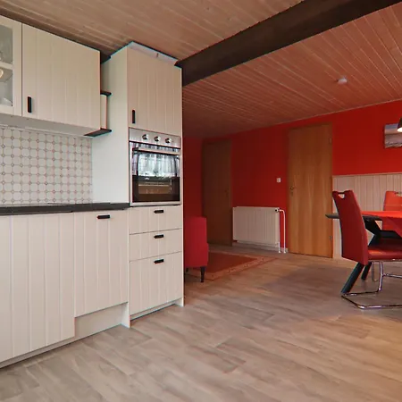 Ferien Unterm Reetdach Bis Zu 6 Personen 아파트