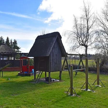 Ferien Unterm Reetdach Bis Zu 6 Personen 아파트 *