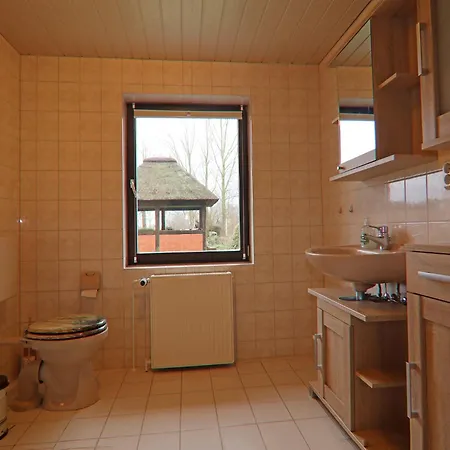 Ferien Unterm Reetdach Bis Zu 6 Personen 아파트