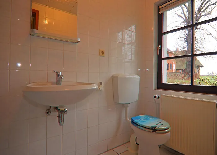 Ferien Unterm Reetdach Bis Zu 6 Personen Appartement *